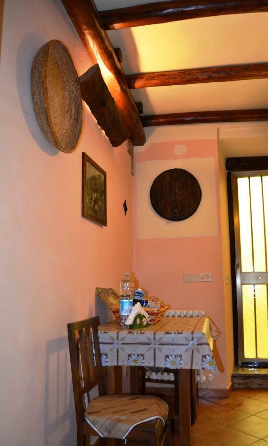Aritzo Appartamento Romantico Exterior foto